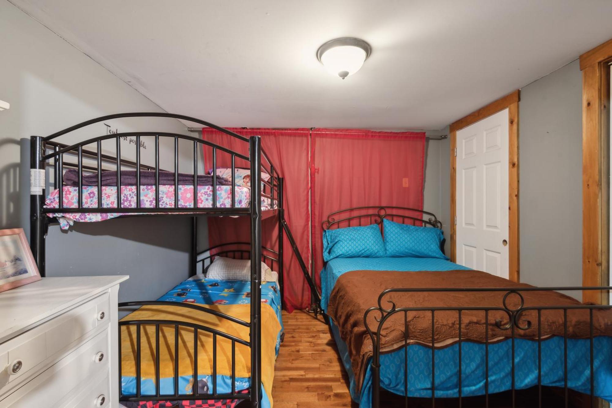 Chalet Havre De Detente Avec Foyer Et Sainte-Lucie-de-Doncaster